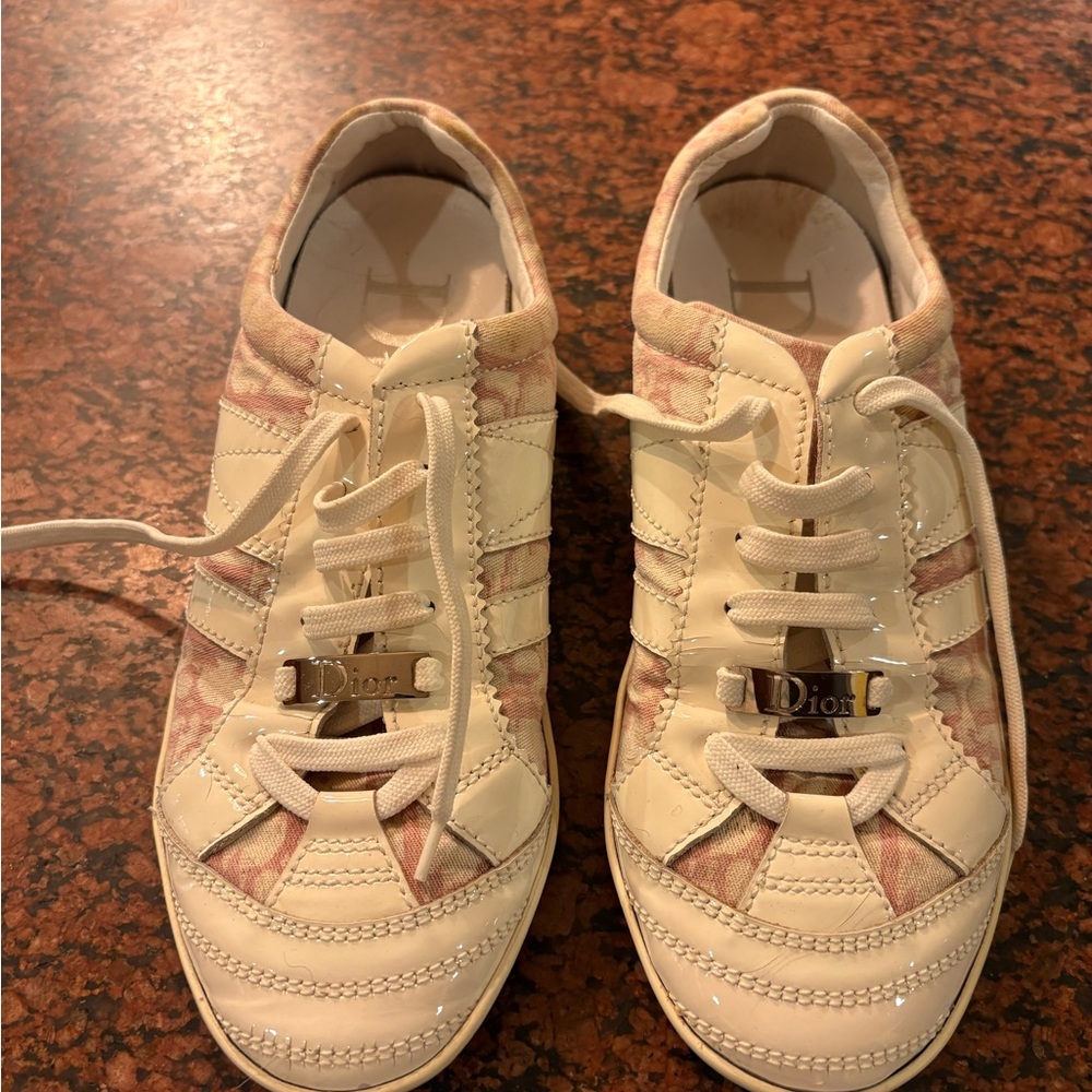 Dior White and Pink Casual Sneakers